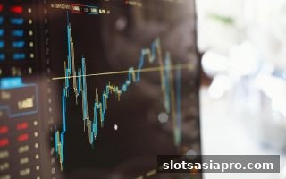 电子游戏平台中，冷热号博弈策略与节日红包的融合玩法